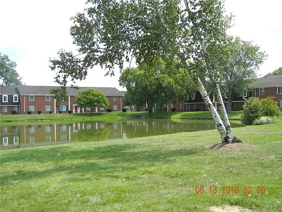 3rd image of 6509 Park Central Way APT A