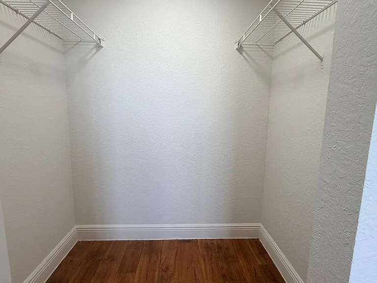 City Center Apartments — Photo 30