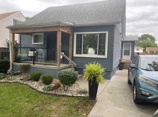 1914 Westcott Rd, Windsor, ON N8W 4K4