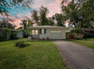 2205 Peirce Ave, Bloomington, IL