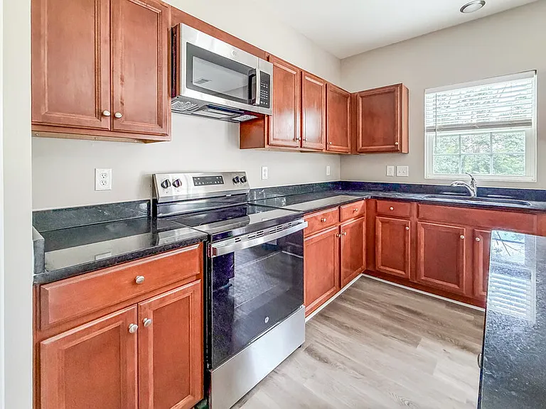 2653 Jordan Ridge Dr — Photo 7