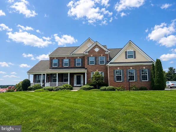 15099 Grace Pl, Waterford, VA 20197
