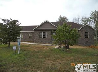 2001 Rebekah Dr, Greenbrier, TN 37073