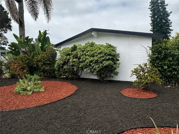 2107 Pomona Ave, Costa Mesa, CA 92627