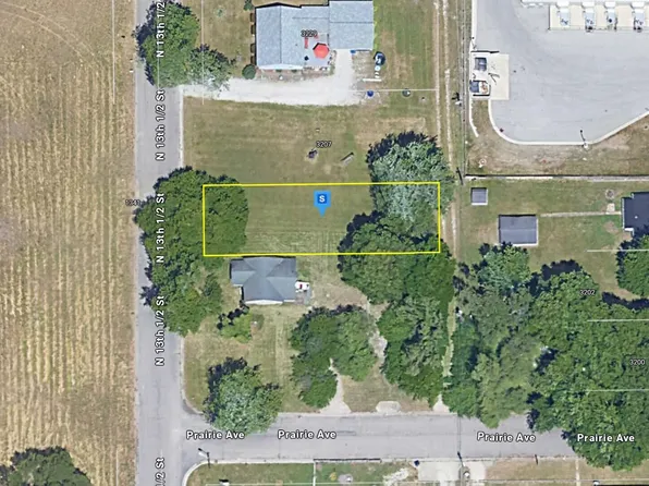 3205 N 13th 1/2 St, Terre Haute, IN 47804