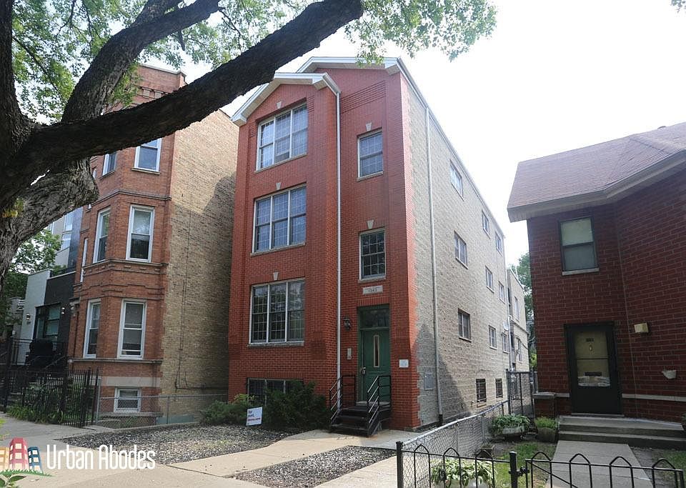 1st image of 1343 N Leavitt St #Ua3
