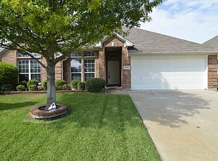 4697 Vespesian Ln, Grand Prairie, TX 75052