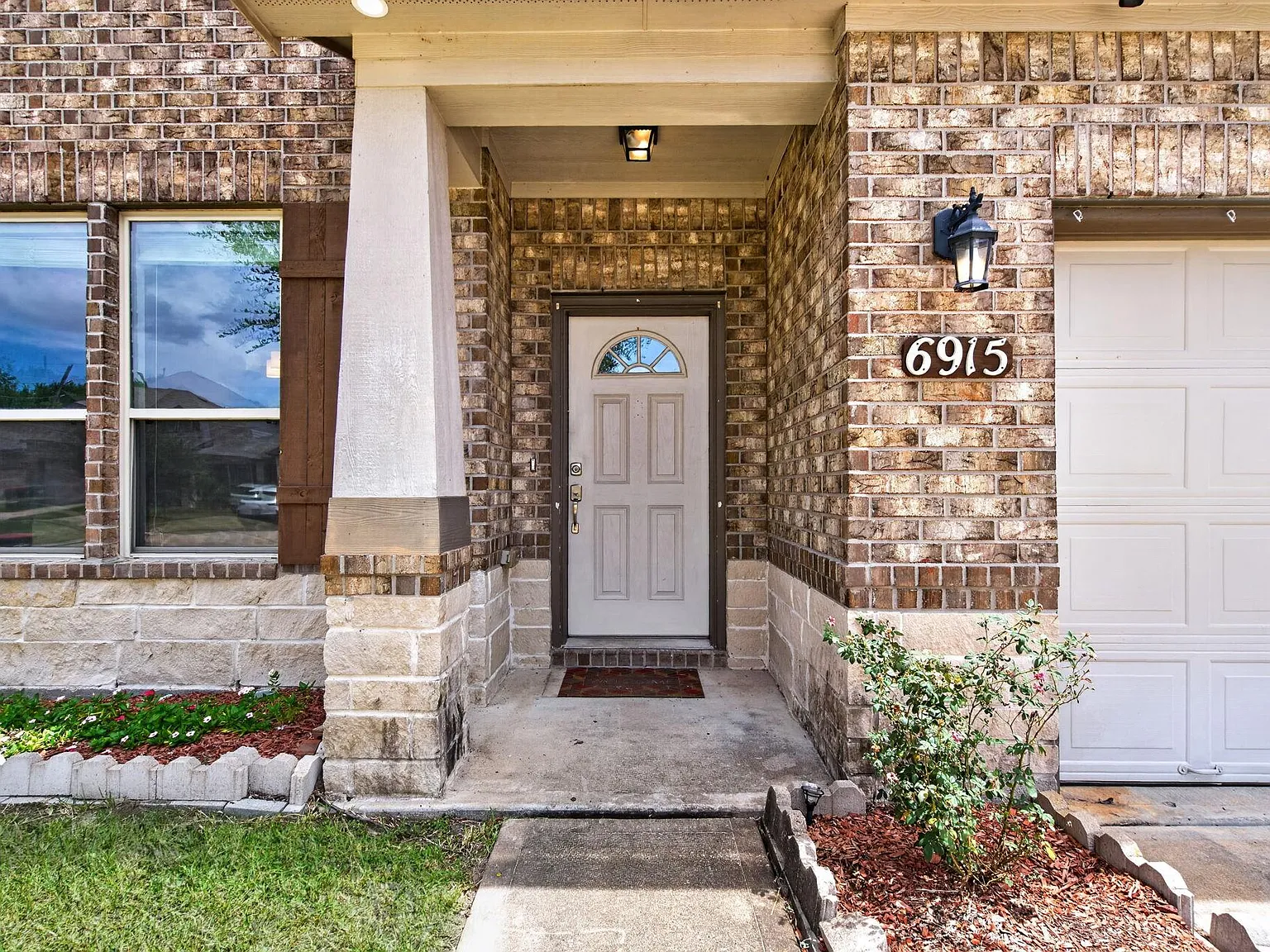 5 bed, 4.0 bath, 3017 sqft, $2,650 — Photo 4