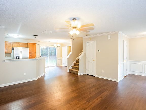 5th image of 3730 Sipes Ln