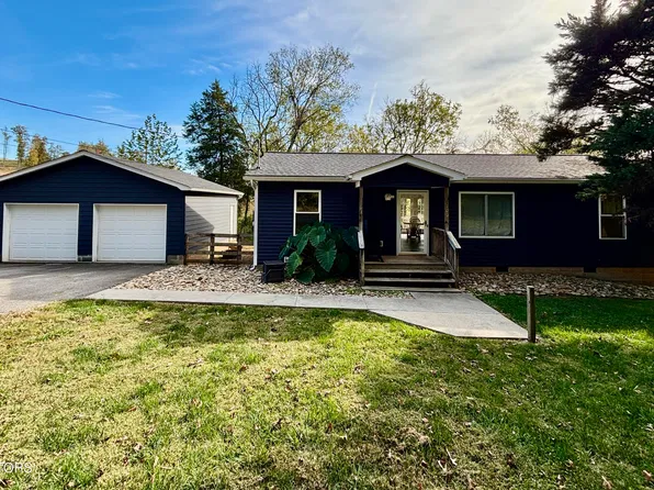 9100 Fox Creek Way, Mascot, TN 37806