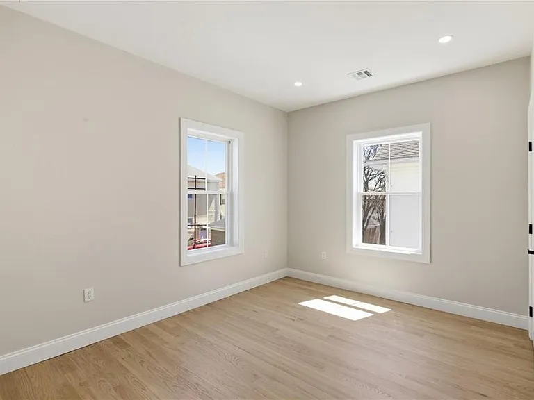 35 Mount Pleasant Ave #1 — Photo 11