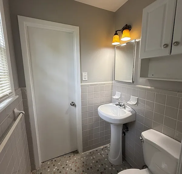 4202 Balwin Cir SW — Photo 17