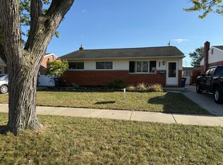 30731 Mackenzie Dr, Westland, MI 48185
