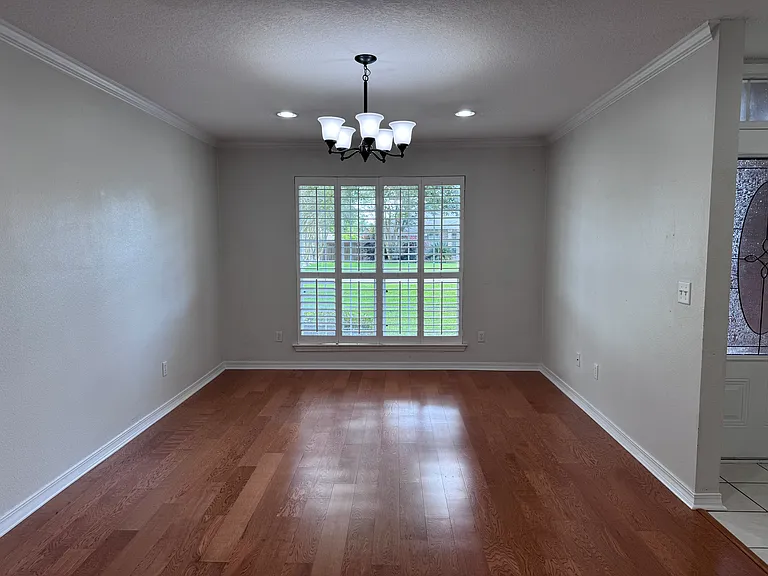 1113 Crane Cove Blvd — Photo 12