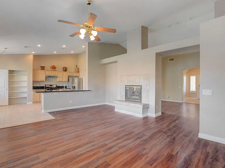 11156 Dell Cliffs Ct — Photo 9