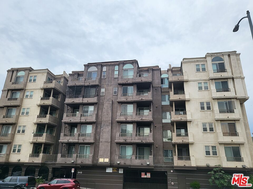 1st image of 848 S Irolo St #106