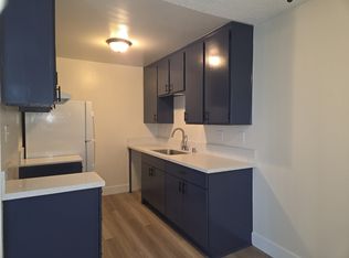 5530 Ackerfield Ave, Long Beach, CA 90805