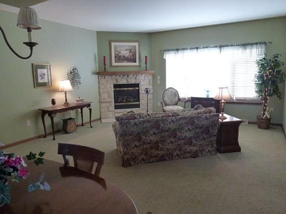 5th image of 505 Arbor Oaks Ln