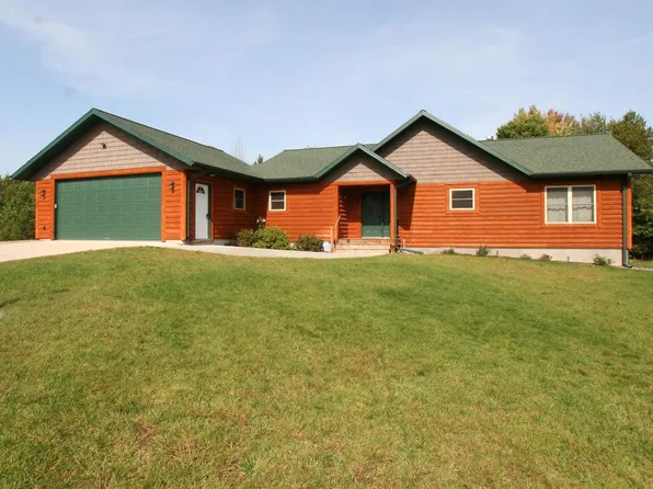 1438 Deerborn Avenue, Friendship, WI 53934