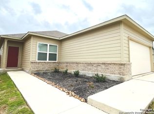 4814 Heathers Cross, Saint Hedwig, TX 78152