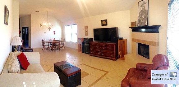 4th image of 1641 Elizabeth Ct