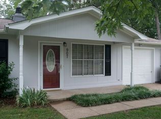 907 Danmann Cir SE, Huntsville, AL 35803