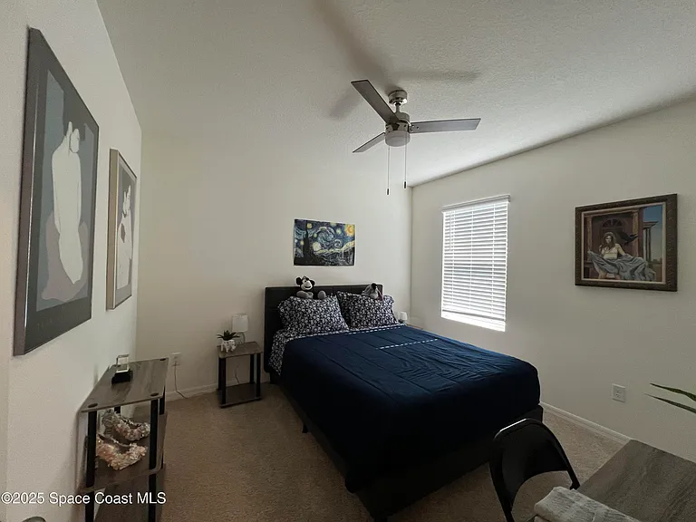 976 Trinity St — Photo 19