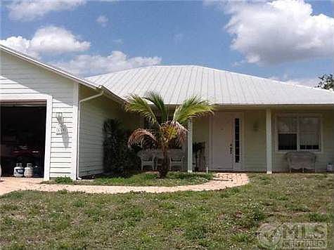 1st image of 699 SW Abode Ave