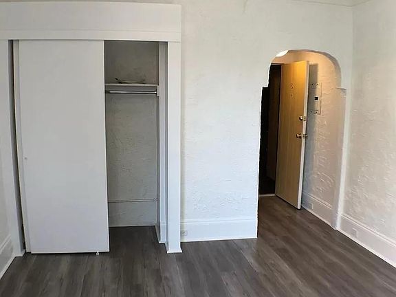 2nd image of 1247 Fulton St #8