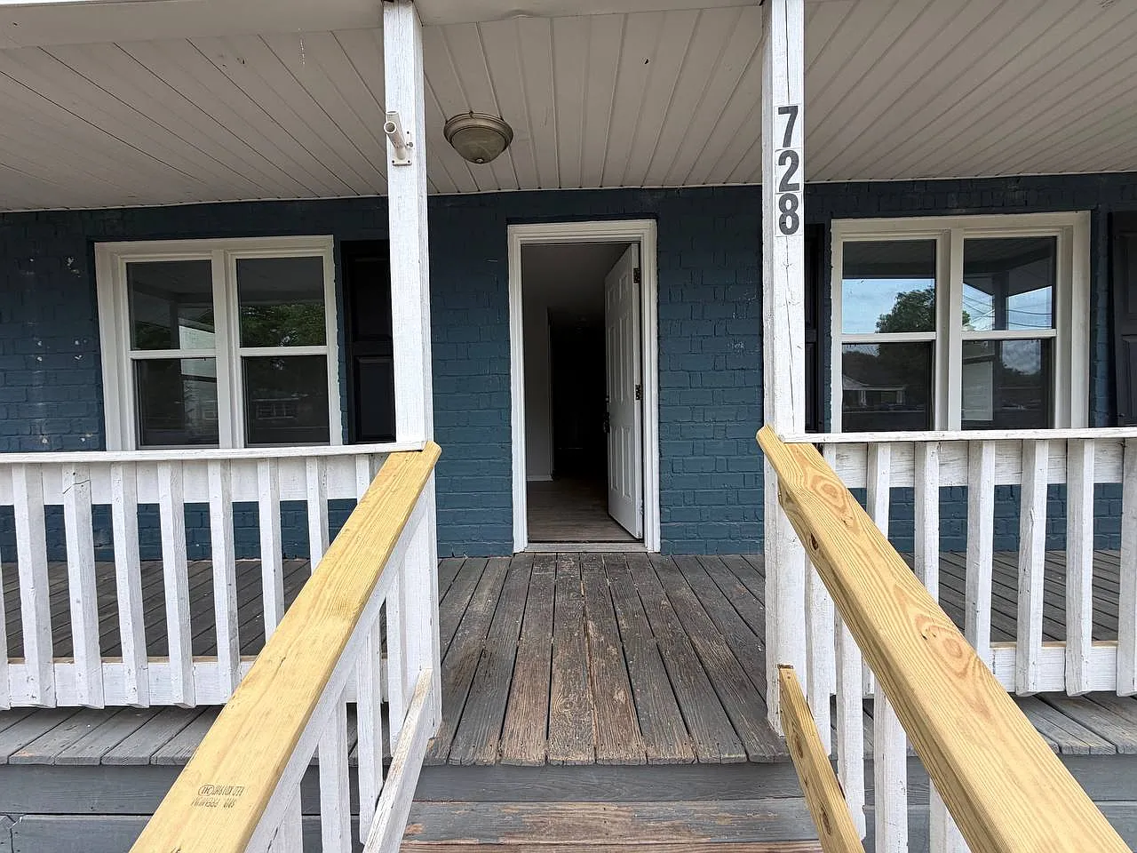 2 bed, 750 sqft, $1,295 — Photo 3