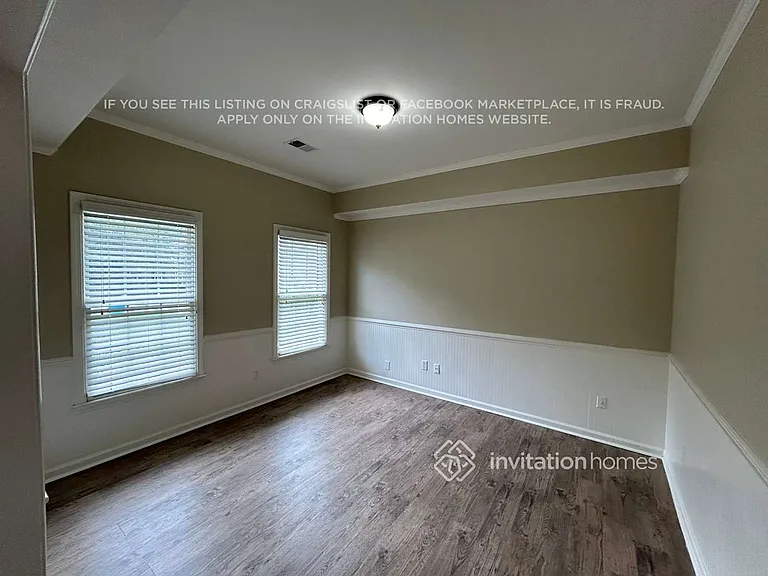 4399 Beacon Hill Dr SW — Photo 10