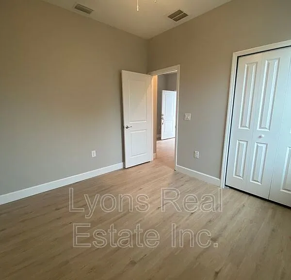 13250 Longville Ave — Photo 13