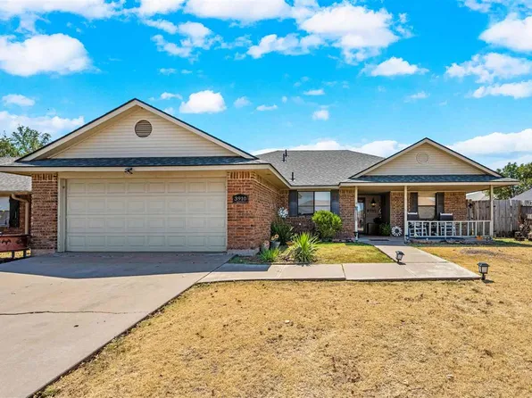 3910 SW Parkridge Blvd, Lawton, OK 73505