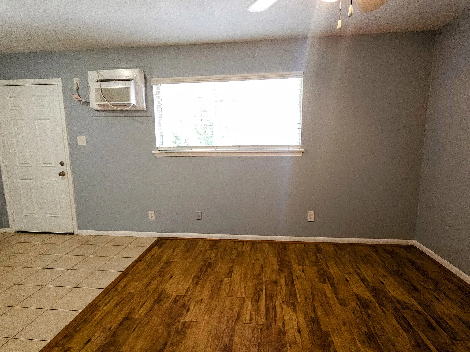 1 bed, 544 sqft, $975 — Photo 4