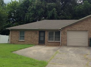 915 Heritage Pl, Paducah, KY 42001