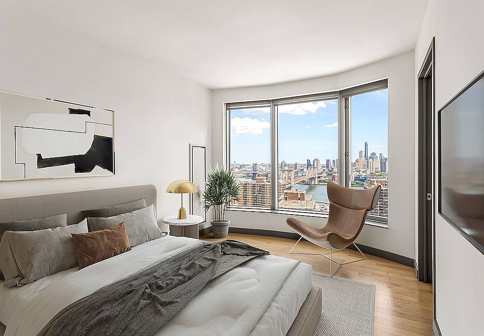 1st image of 8 Spruce St APT 63B