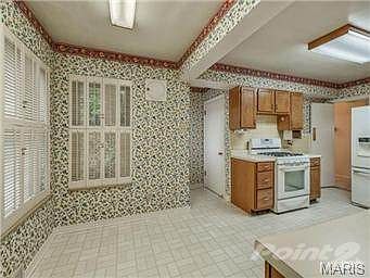 4th image of 8269 Tulane Ave