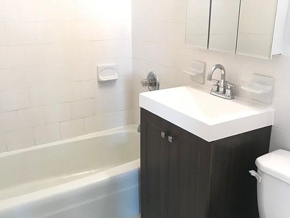 4th image of 1309 5th Ave APT 2E