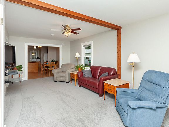 5th image of 1111 Stafford Ave