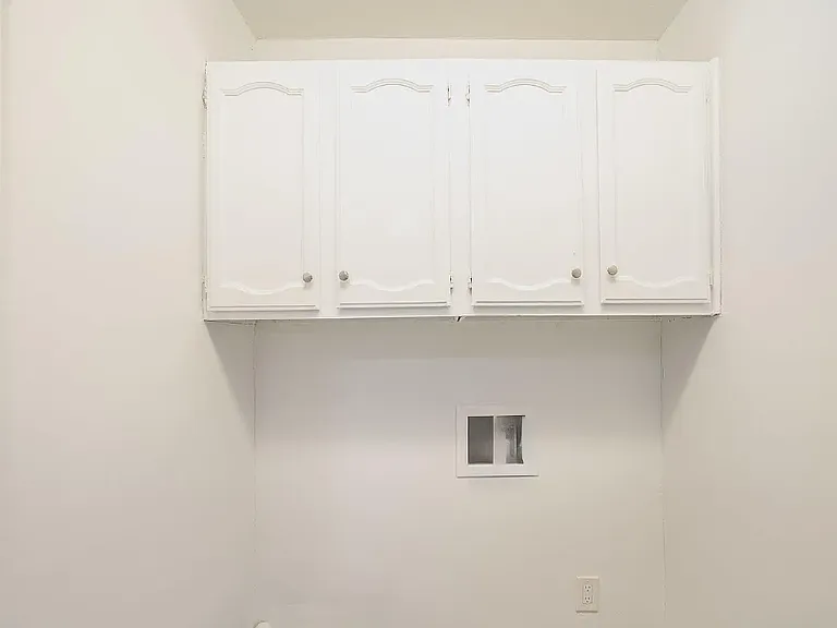 433 Greenwood Dr — Photo 18