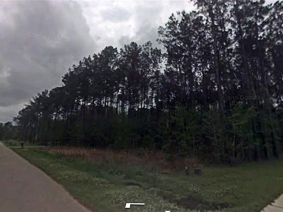 3rd image of 465 Secluded Grove Loop