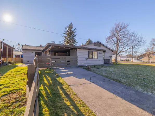 1215 Poplar St, Clarkston, WA 99403