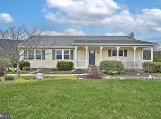 673 N Middle Rd, Newville, PA 17241