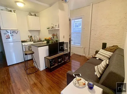 Rented by Highline Residential | media 6