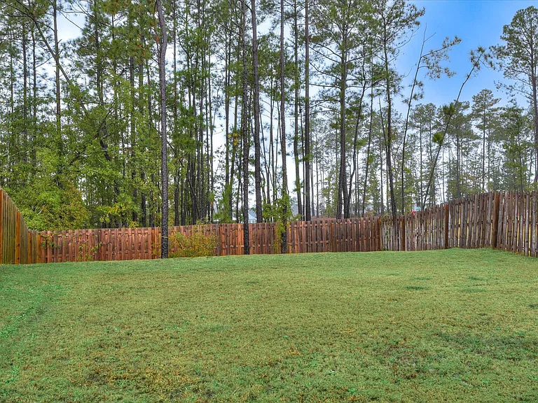 8297 Bannock Cir — Photo 41