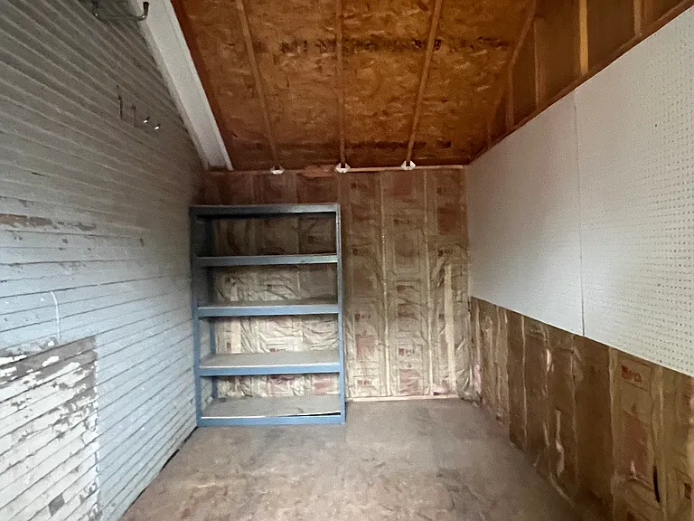 900 S Alabama St — Photo 17