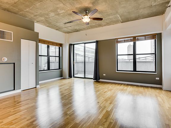 2nd image of 1122 W Catalpa Ave APT 402
