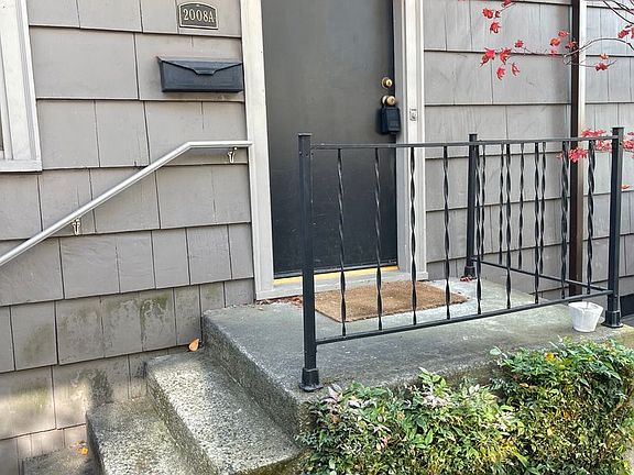 3rd image of 2008-A Minor Ave E