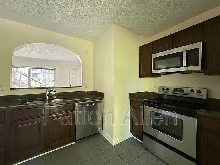 55 Dawnwood Cir — Photo 7
