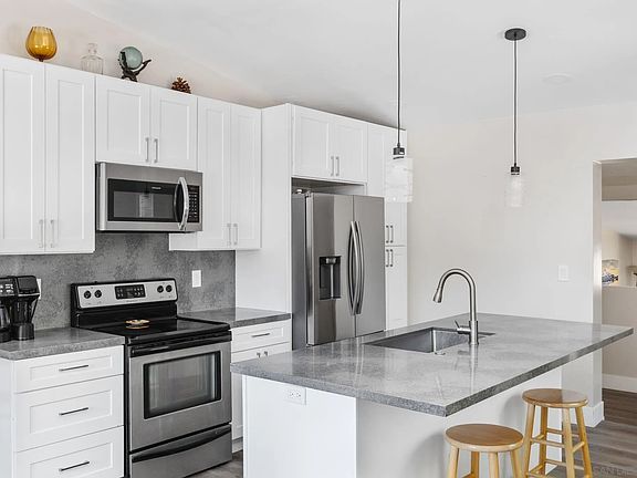 5th image of 10292 Canyon Dr